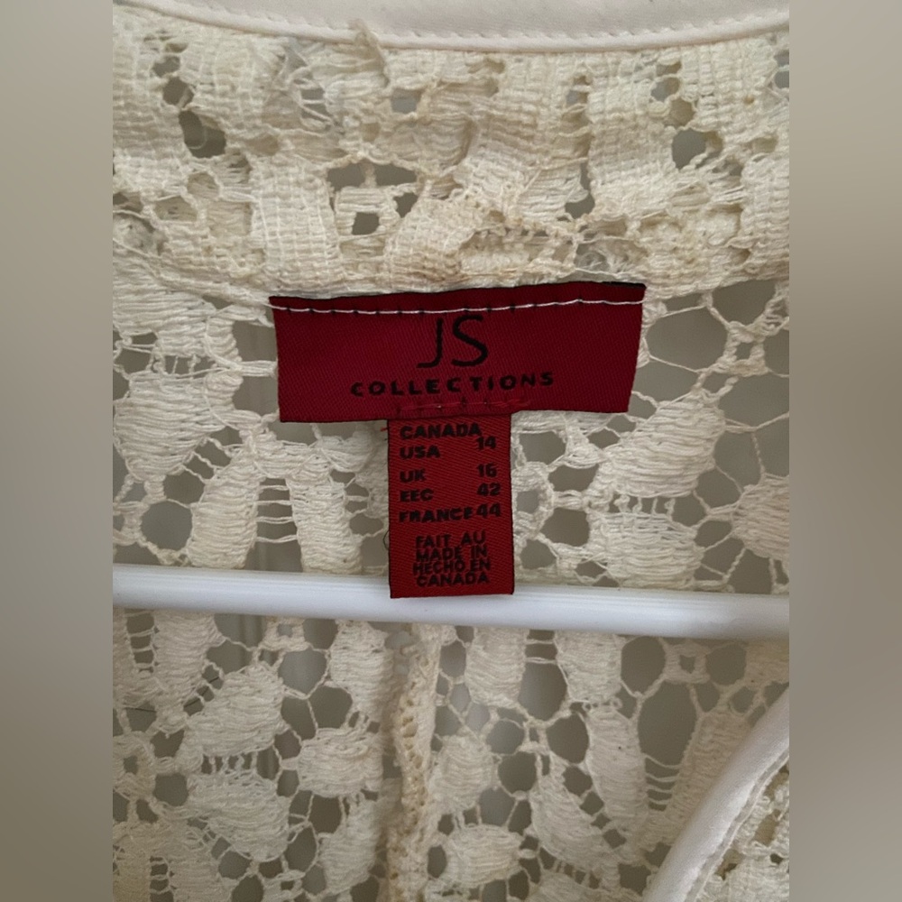 JS Collections lace top - Picture 3 of 3